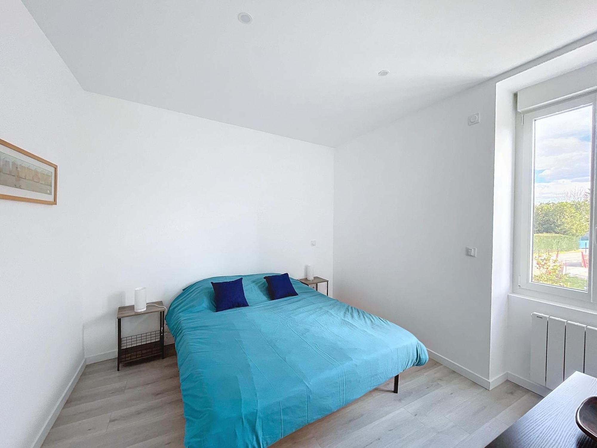 Eclat Apartment